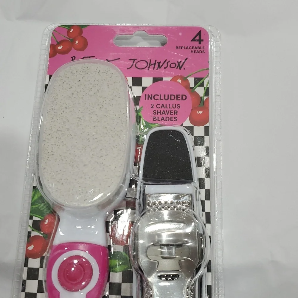 Betsey Johnson betsey johnson